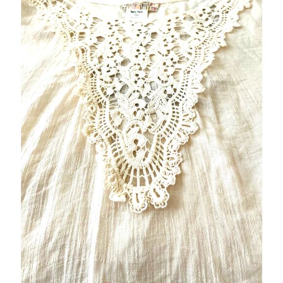 LADY NOIE 3/4 BELL SLV PULL-OVER CREW PART LACE BLOUSE, WOMENS, 2XL, CREAM/IVORY - Picture 3 of 10